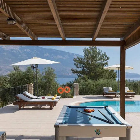 Sandy Cove By * سبارتيا