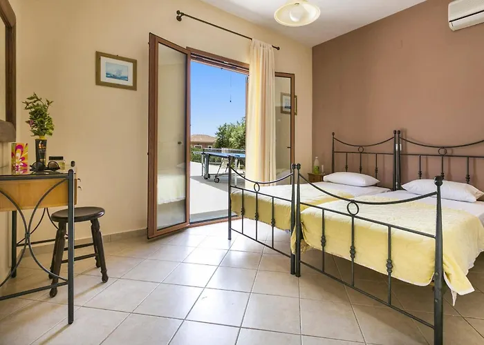 Sandy Cove By * Σπαρτιά